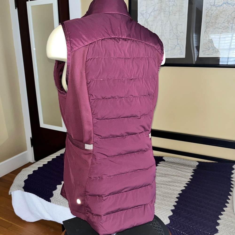 Lululemon Down For It All Goose Down Vest Dark Adobe Red 700 Fill - Picture 3 of 8